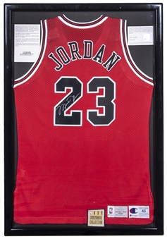 Michael Jordan Signed & Framed Chicago Bulls Road Jersey (Upper Deck COA)